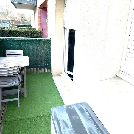 Capsule Miami Vice - Jacuzzi - Billard - Ecran Cinéma&netflix - Ping-pong - Nintendo&jeux- * Liévin